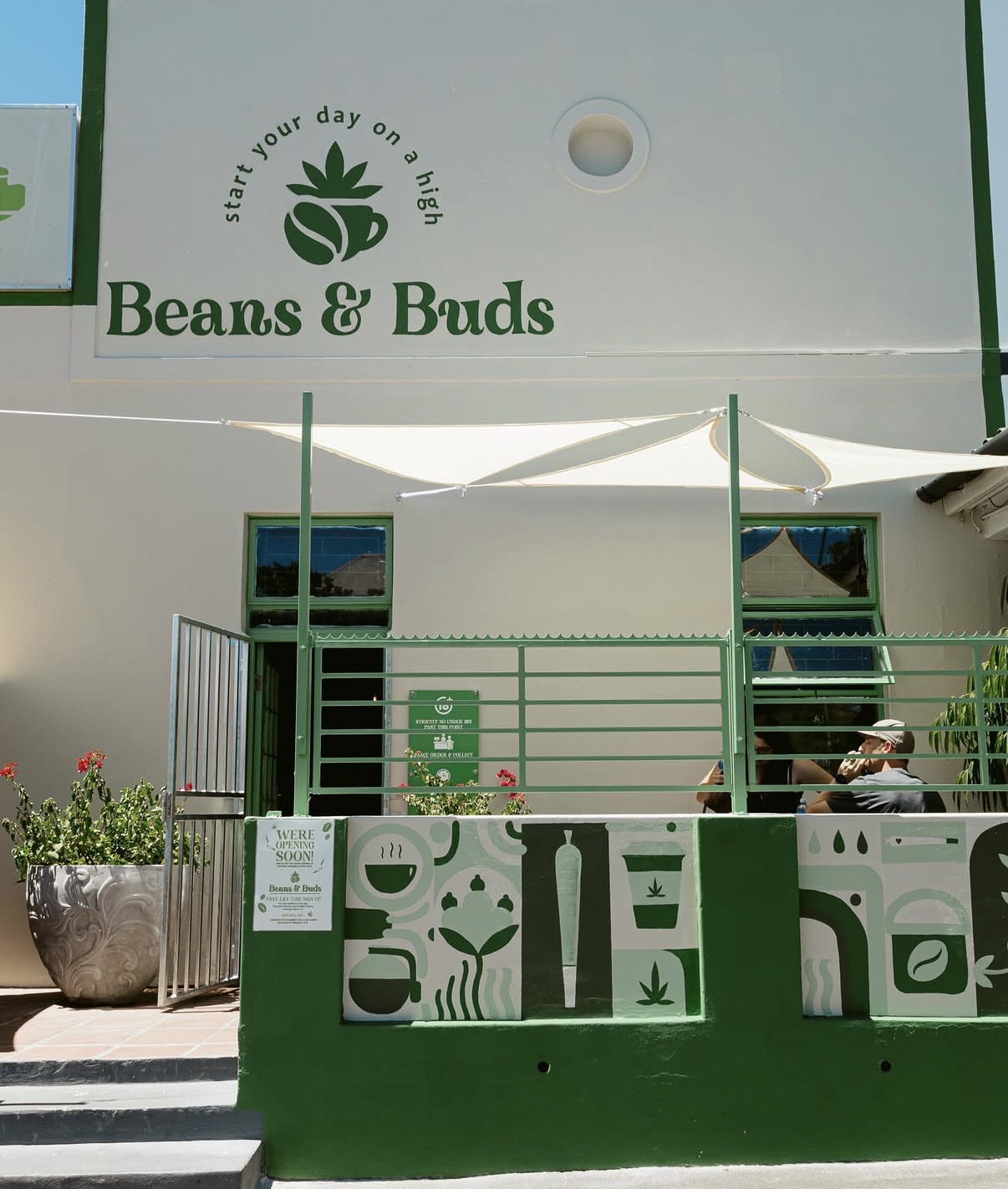Beans & Buds Cafe